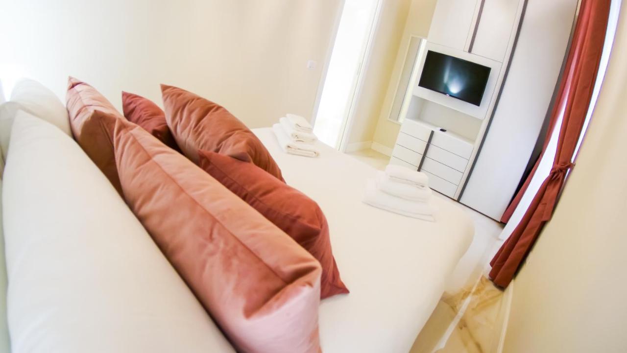 Apartmán Residenza Rosa Řím Exteriér fotografie
